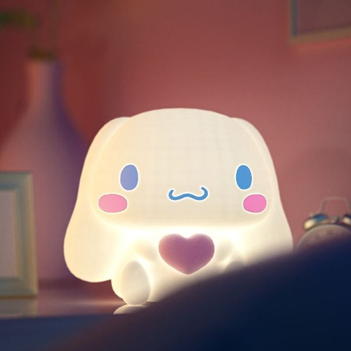 Cinnamoroll Touch Silicone Light | With heart design