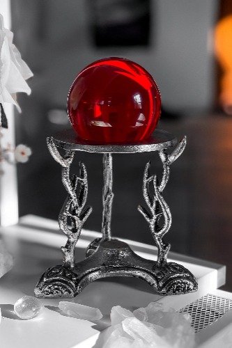 Willow Crystal Ball Holder | One Size / Silver / 95% Aluminum 4% Copper 1 % magnesium