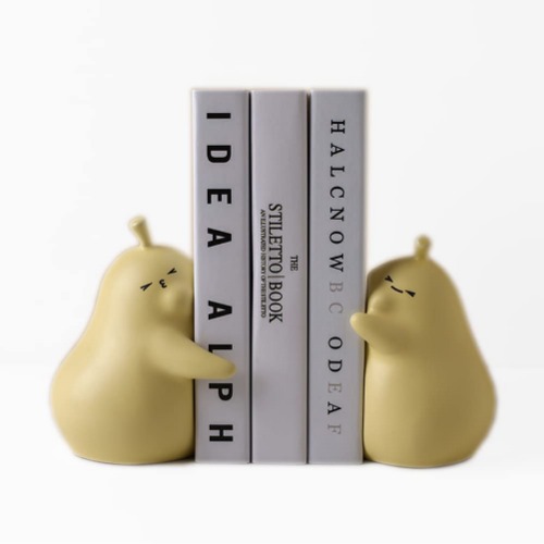 EtucTeq Ceramics Fruits Pears Hugs Bookends Decorative Book Ends Decor for Home Library Office School Book Display Desktop Organizer Gift Yellow - Yellow