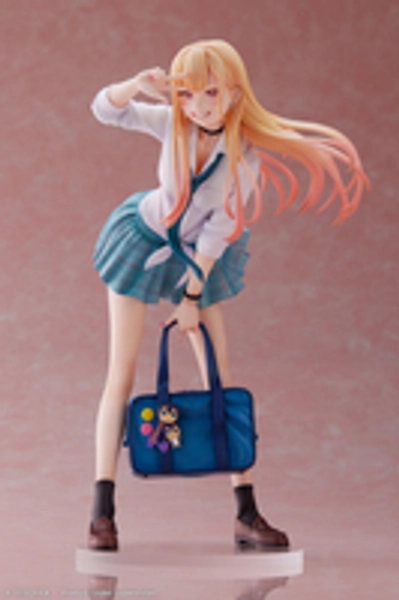 My Dress Up Darling - Marin Kitagawa 1/7 Scale Figure | Crunchyroll Store