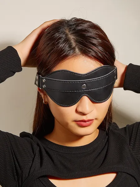 Rivet Decor PU Costume Eyewear