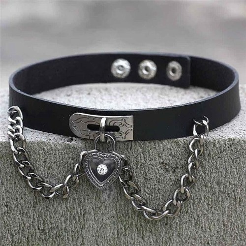 Victorian Locket Choker - Black