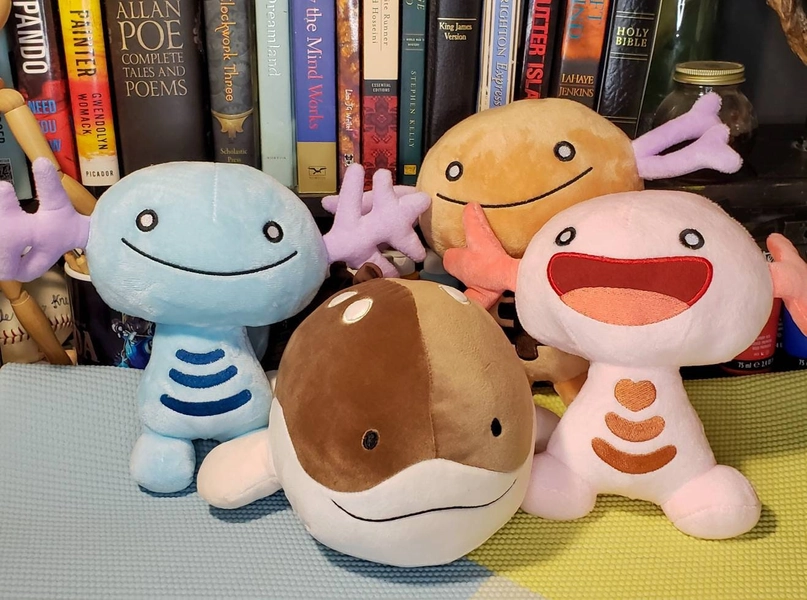 Pre-Order Wooper Clodsire Plushie/Paldean Wooper - Pokemon Scarlet & Violet Nintendo Switch