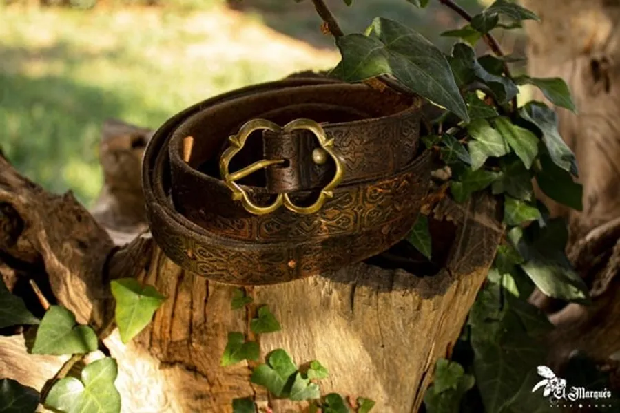 Fantasy Medieval Leather Belt for Larp or Cosplay. Inspired in | Etsy
