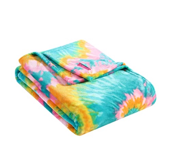 Betsey Johnson | Fleece Collection | Blanket - Ultra Soft & Cozy Plush Fleece, Lightweight & Warm, Perfect for Bed or Couch, Queen, Tie Dye Love - Queen - Tie Dye Love