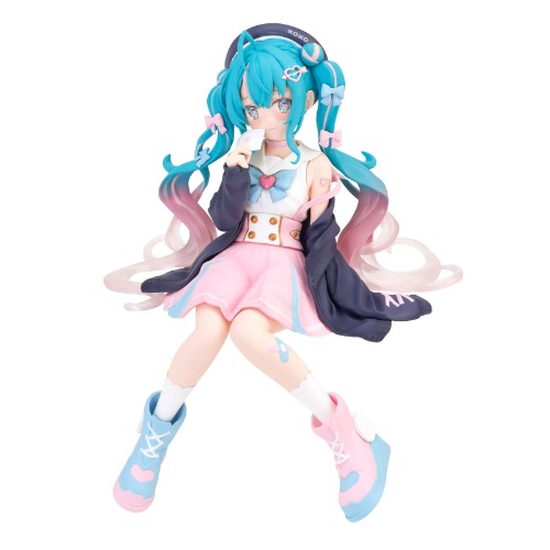 Miku Hatsune Pink Sakura Figure