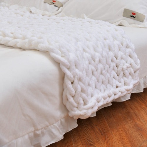 Chunky Knitted Blanket - White / 39.3" x 59" (100x150cm)