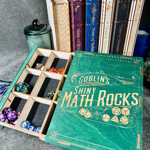 Tome of Holding - No Engraving / Crimson Stain / Insert and Lining