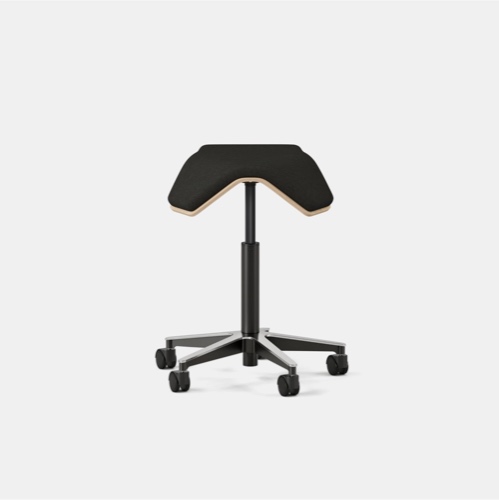 Saddle Chair - Black / ILOA Plus