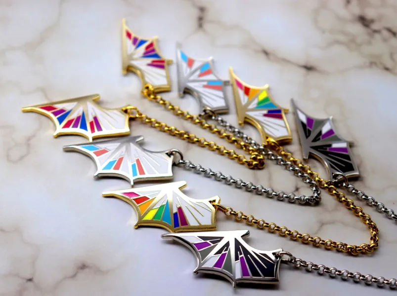 PRIDE - Hard enamel collar pins : LGBT Rainbow Bisexual Pansexual Transgender Nonbinary Aromantic Asexual Lesbian