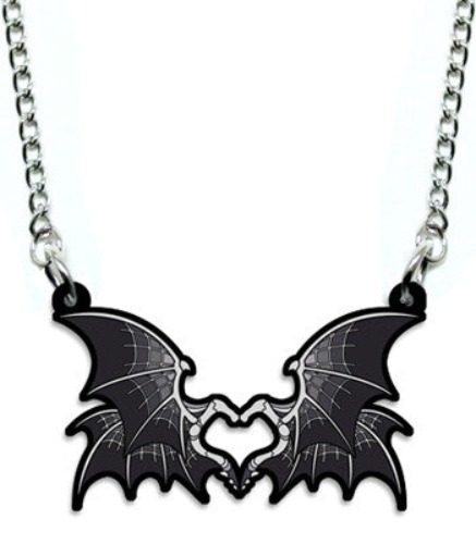 Grey Bone Dragon Heart Metal Necklace - Metal Grey Dragon Wings