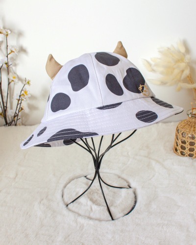Cow bucket hat - Medium