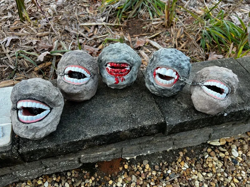 Teeth rocks smiling zipper teeth concrete yard art