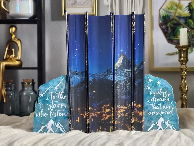 To the Stars who Listen - Sarah J Maas Agate Slice book Ends