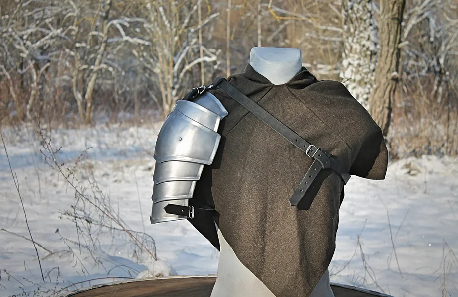 Steel pauldron - single pauldron - pauldron - larp armor - larp pauldron - shoulder armor - cosplay shoulder armor - cosplay armor