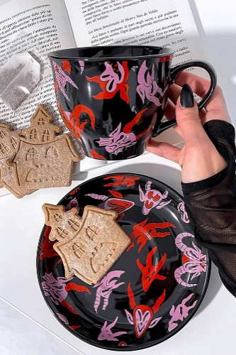 Devil's Play Mug & Saucer | One Size / Black / 100% Ceramic