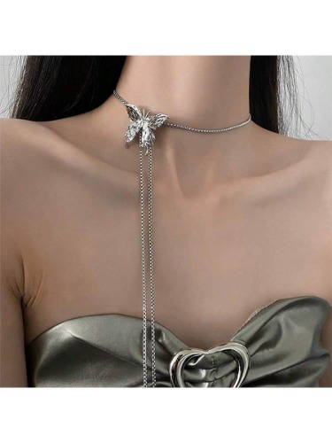 1pc Simple & Fashionable & Personalized Metallic Silver Choker Necklace With Butterfly Pendant, Adjustable Length & Multiple Wearing Styles, For Women