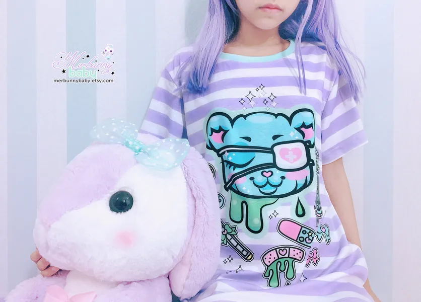 Menhera bear - Unisex T-shirt - Cute kawaii blue bear, creepy cute, fairy kei, pastel goth, yami kawaii, harajuku purple striped shirt - TM1