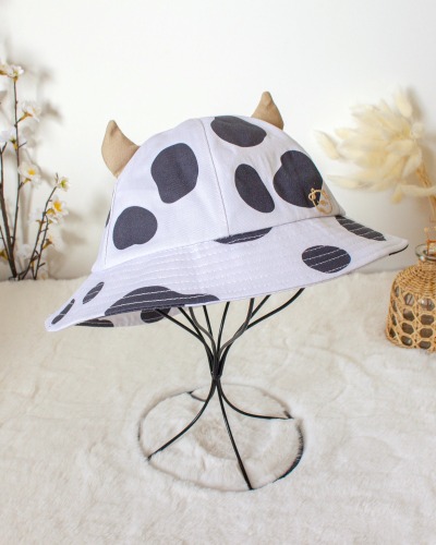 Cow bucket hat - Large