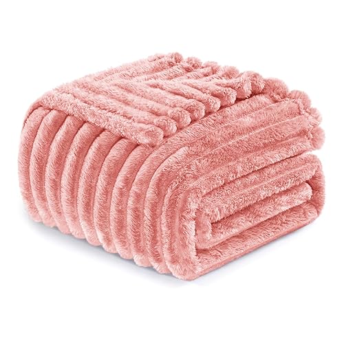 Exclusivo Mezcla Fleece Throw Blanket, 50x60 Inches, Pink