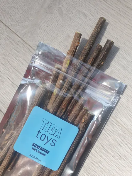 Matatabi Sticks For The Kitties