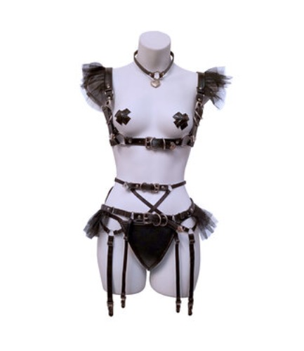 ETC 5 PC  Faux Leather Ruffled Harness &amp; Garter Set