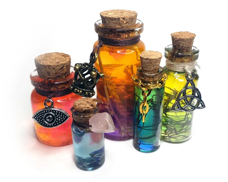 MINI Potion Bottles [Randomized 5ct] Decorative Prop Fantasy Witch Wicca Occult D&D Accessory