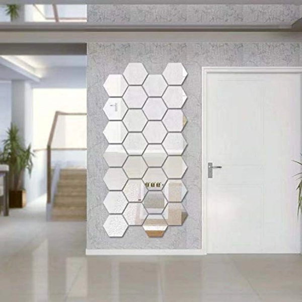 SUNIY 24 Stück 9cm sechseckiger Spiegel Wandaufkleber, DIY Dekorative 3D Sechseck Acryl Tabelle Kunststoff Fliesen für Home Wohnzimmer Sofa TV Einstellung Wand Dekoration Silber