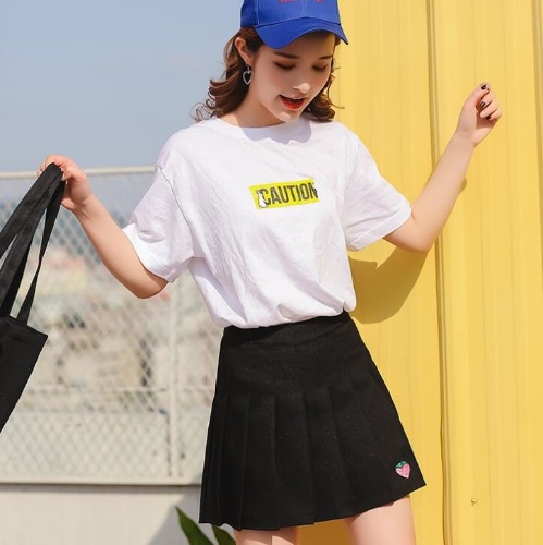 Strawberry Tennis Skirt - Black / S