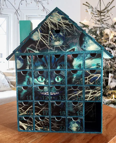 Glow in the dark Countdown Calendar - Cheshire Cat  - A gift that keeps on giving all month long!