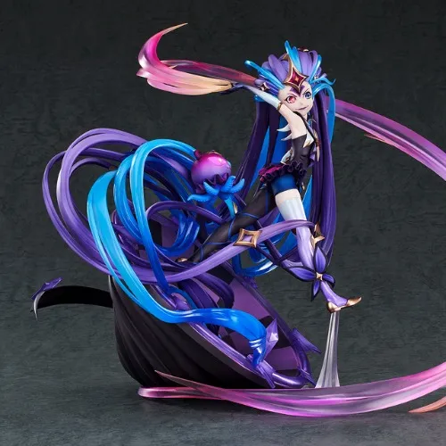 Star Guardian Zoe 1/7 Scale Figure |  Riot Games Store