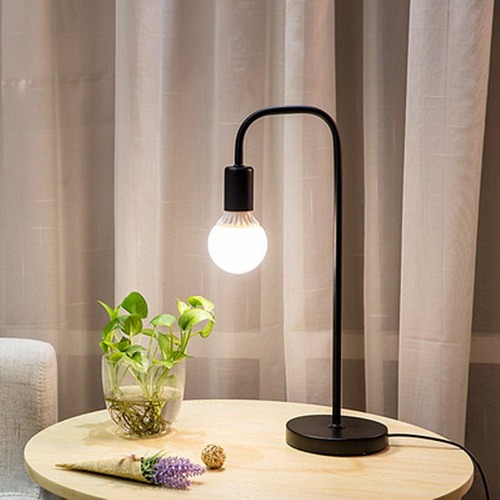Curved Metal Desk Lamp - Black - Metal / Warm White / US