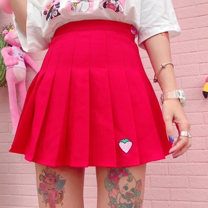 Strawberry Tennis Skirt - Red / XL