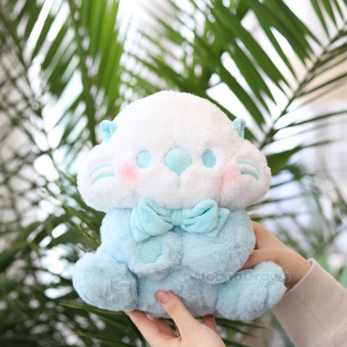 Lakko Otter Plush - Blue
