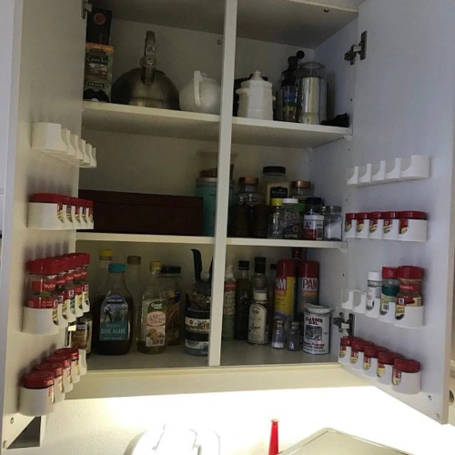 Round Spice Holder Wall Mounted Rack - Clear / 5 Slots