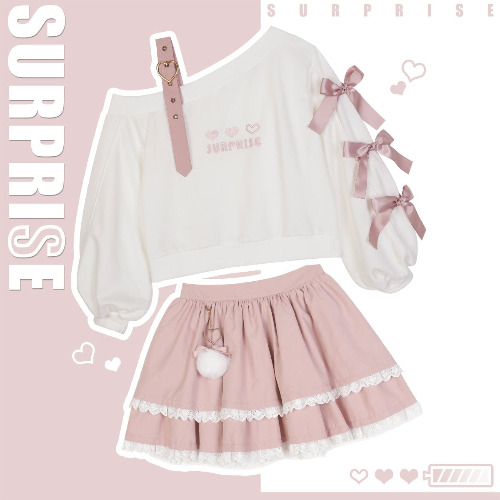 Surprise Me Pastel Goth Set | White Top / L