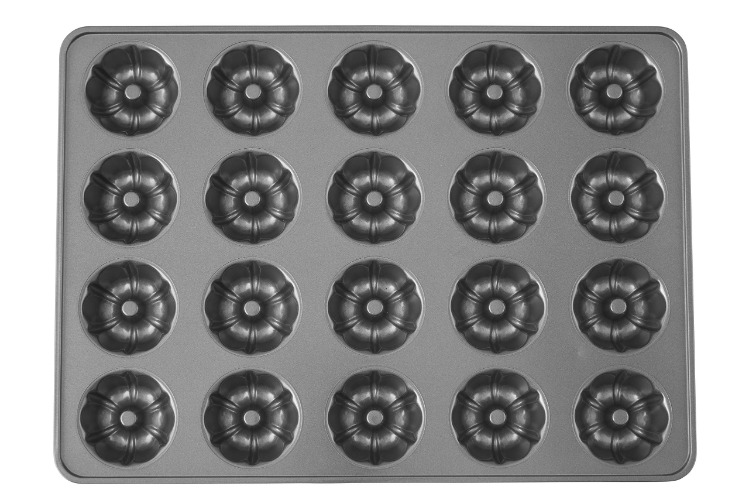 Wilton Perfect Results Premium Non-Stick Mega Mini Fluted Tube Pan, 20-Cavity
