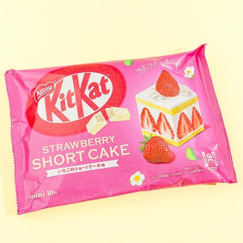 Kit Kat Chocolate Pack - Strawberry Shortcake | Default Title