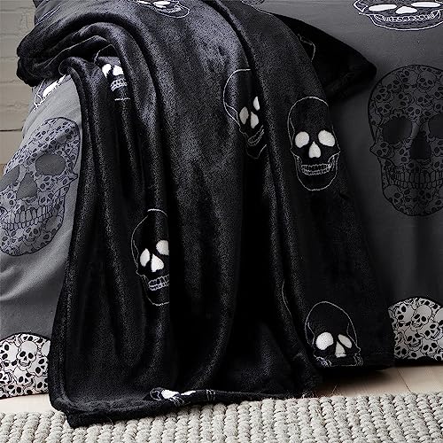 Skulls Fleece Cosy Blanket