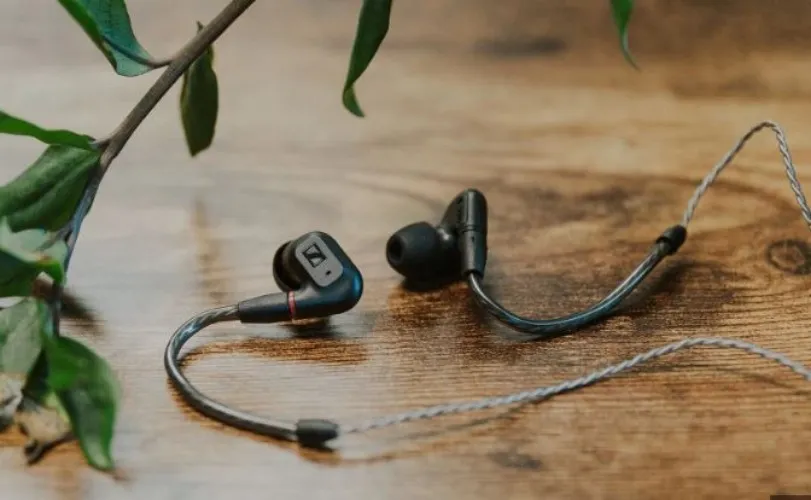 Sennheiser IE 200