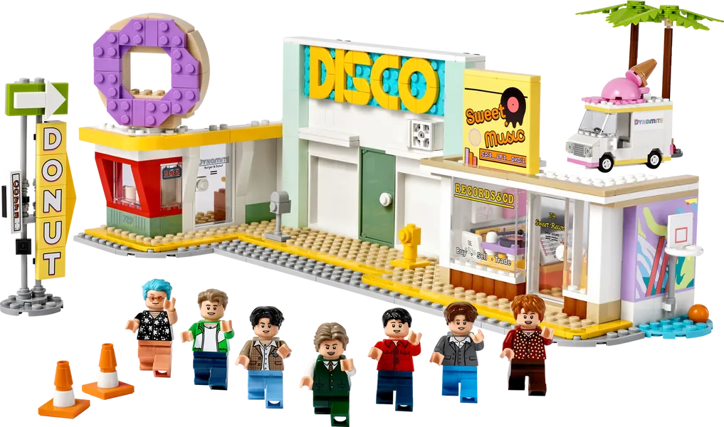 BTS Dynamite 21339 | Ideas | Buy online at the Official LEGO® Shop AU 