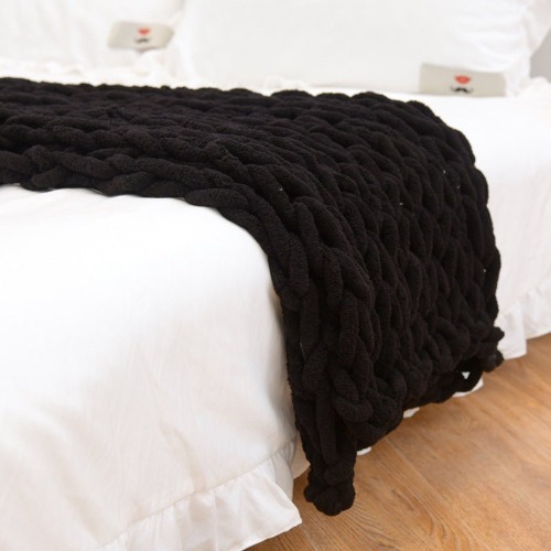 Chunky Knitted Blanket - Black / 23.6" x 23.6" (60x60cm)
