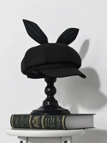  Black Bowknot Beret
