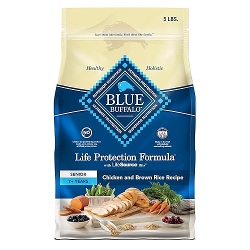 Blue Buffalo Life Protection Formula Senior Dry Dog Food, Supports Joint Health and Mobility, Made with Natural Ingredients, Chicken & Brown Rice Recipe, 5-lb. Bag - Chicken & Brown Rice - 5 Pound (Pack of 1)