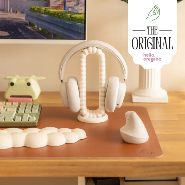 The Cloud Headphone Stand - Bring Your Cozy Desk Setup to New Heights