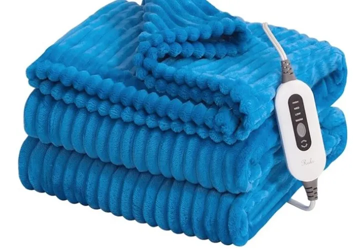 Comfy Heated Blanket To Keep Me Cozy