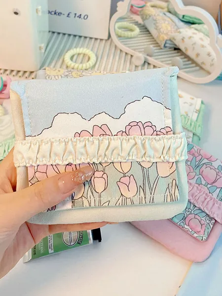 1pc Ins Cute Sanitary Napkin Storage Bag, Portable & Lightweight, Perfect For Traveling And Gift Giving