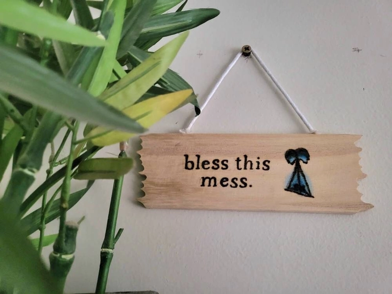 DEAD BY DAYLIGHT - Bless This Mess small sign - [dbd, funny, boon, totem, pyrography]