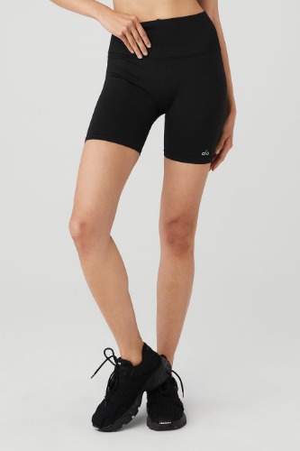 5" Seamless Ribbed Favorite Short - Black | Black / S