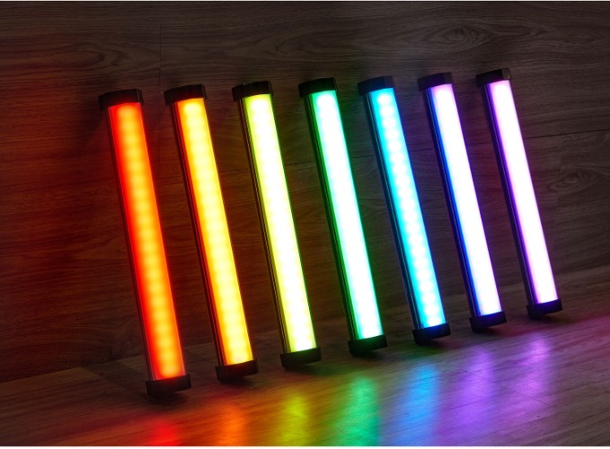 Godox TL30 RGBW -putkivalo, 4-pack 524,99